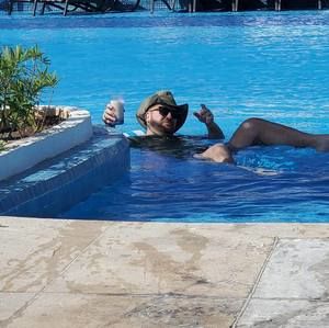 Meet your Posher, Pete